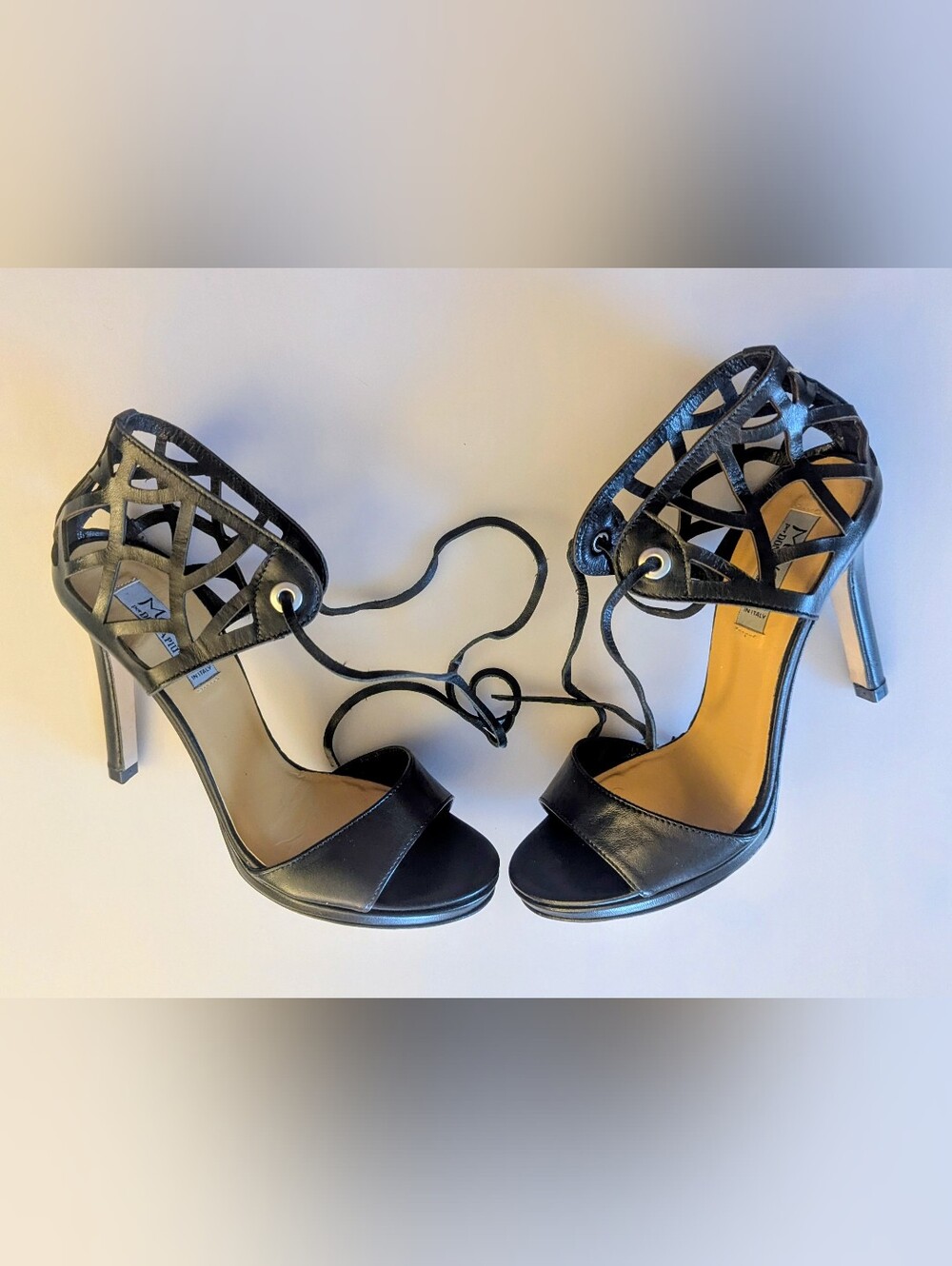RARE Donna Più Made in Italy Black Leather Stilleto Heel. Sz 36EU, US 6. 4"Heel